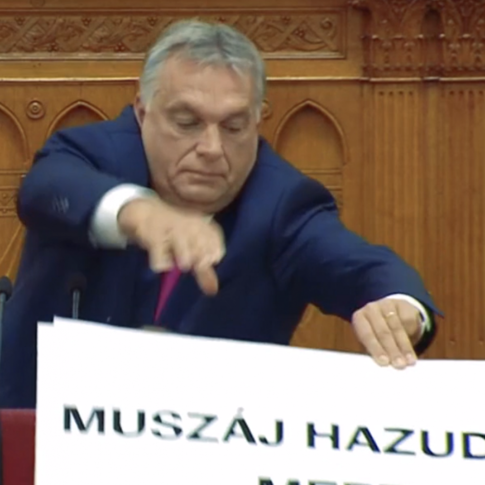 Exkluzív: Hadházy reagált Orbán akciójára!